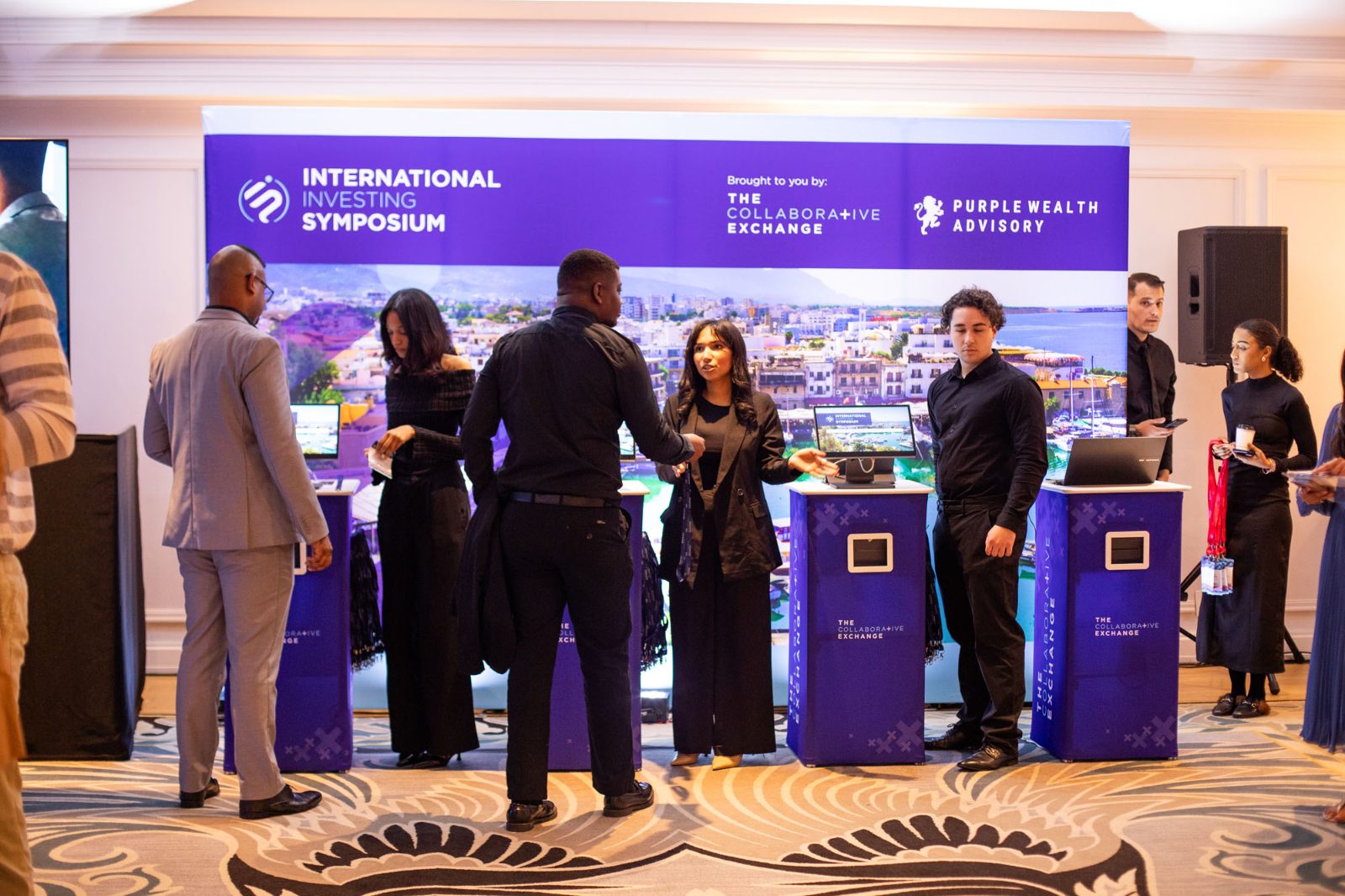 GEL self-service kiosks at the International Investing Symposium